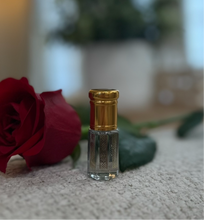 Load image into Gallery viewer, Musk Rose (S.size)
